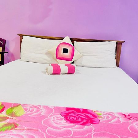 Gloriya Mathews Hotel Negombo Ngoại thất bức ảnh