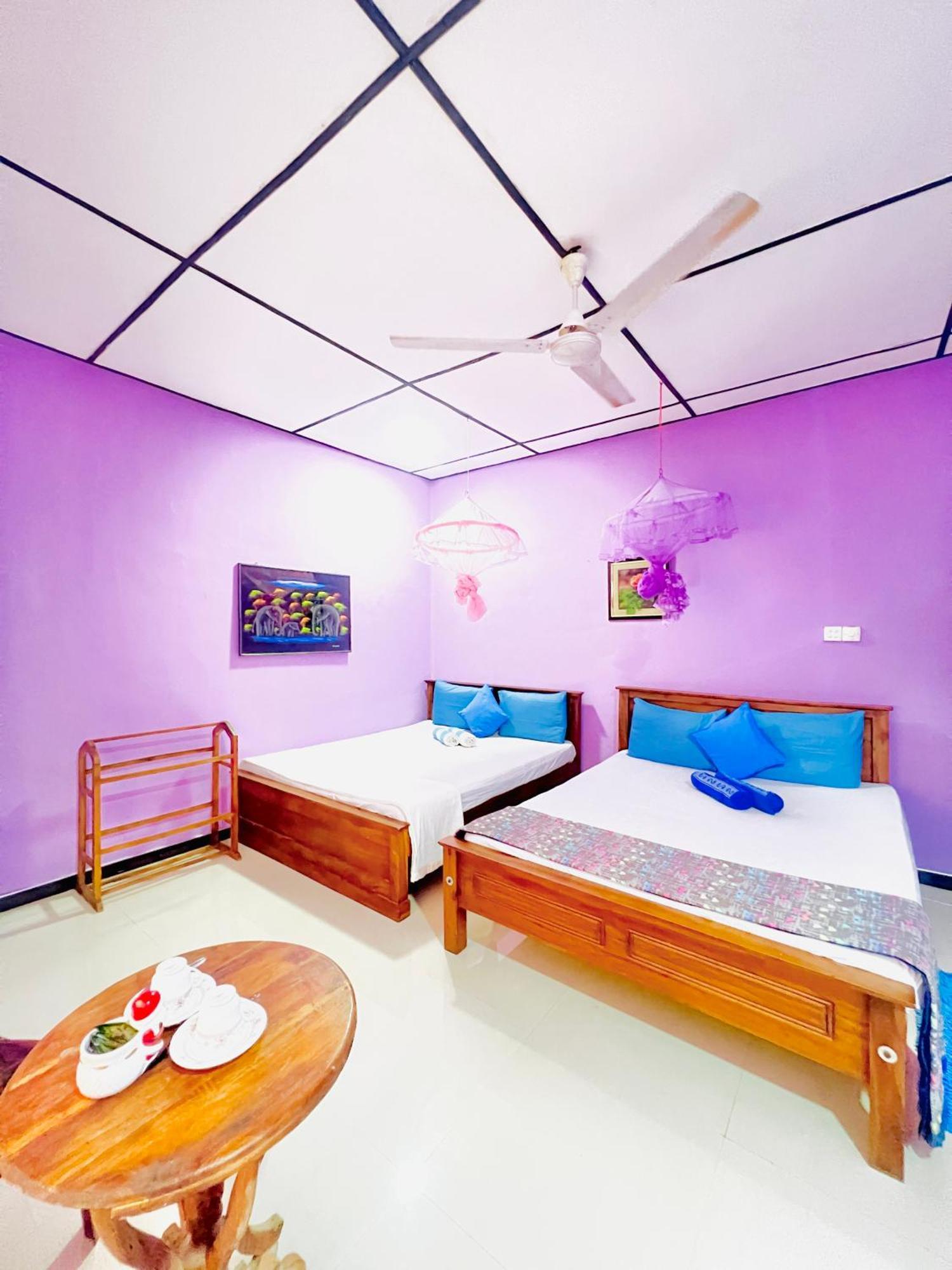 Gloriya Mathews Hotel Negombo Ngoại thất bức ảnh